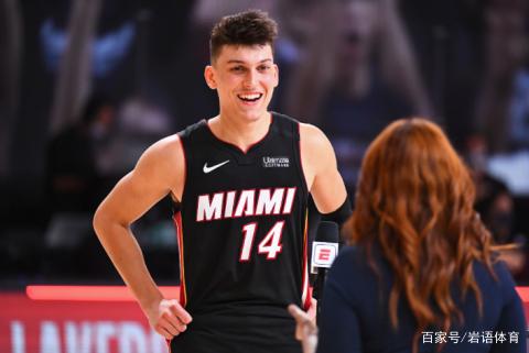 吸引无数目 吸引无数目