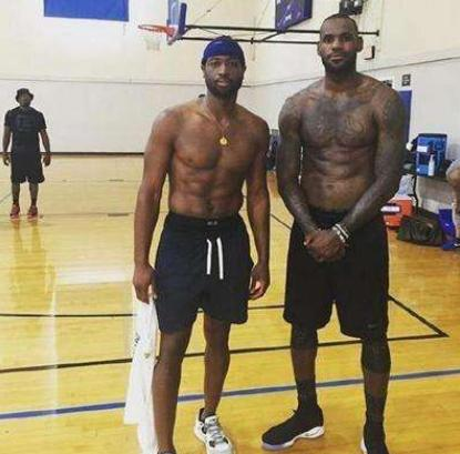 竞争环境中 竞争环境中