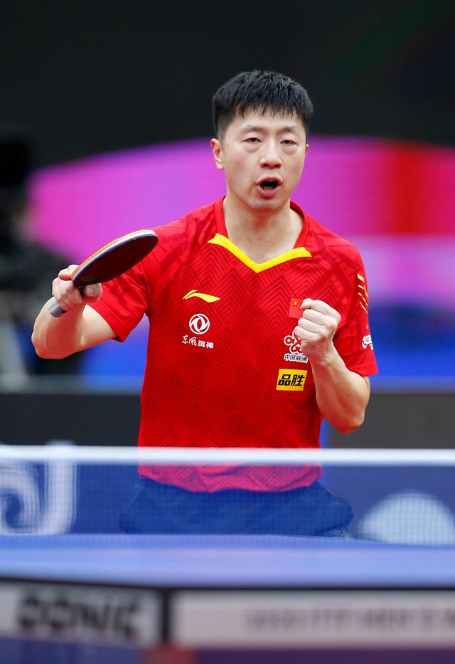 略微趋于平 略微趋于平